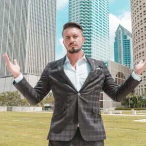 Javier Suarez, ForeclosuresDaily.com customer
